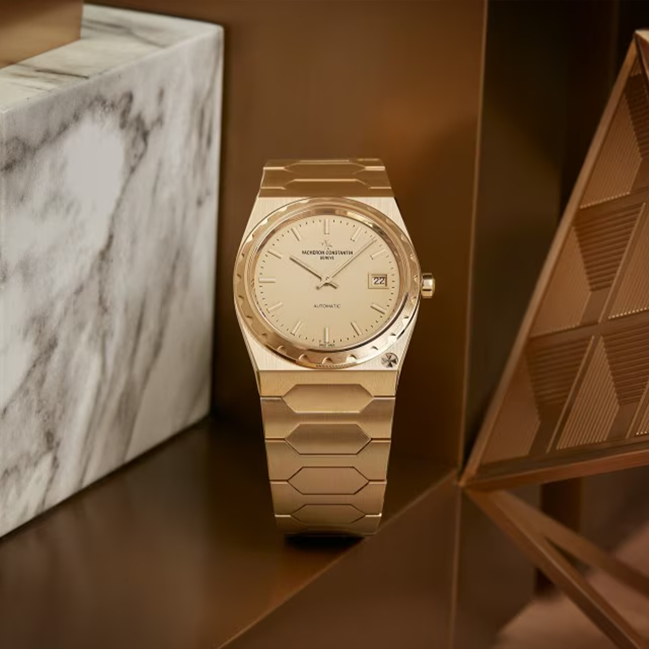 ヴァシュロン・コンスタンタン ヒストリーク・222 商品画像 2